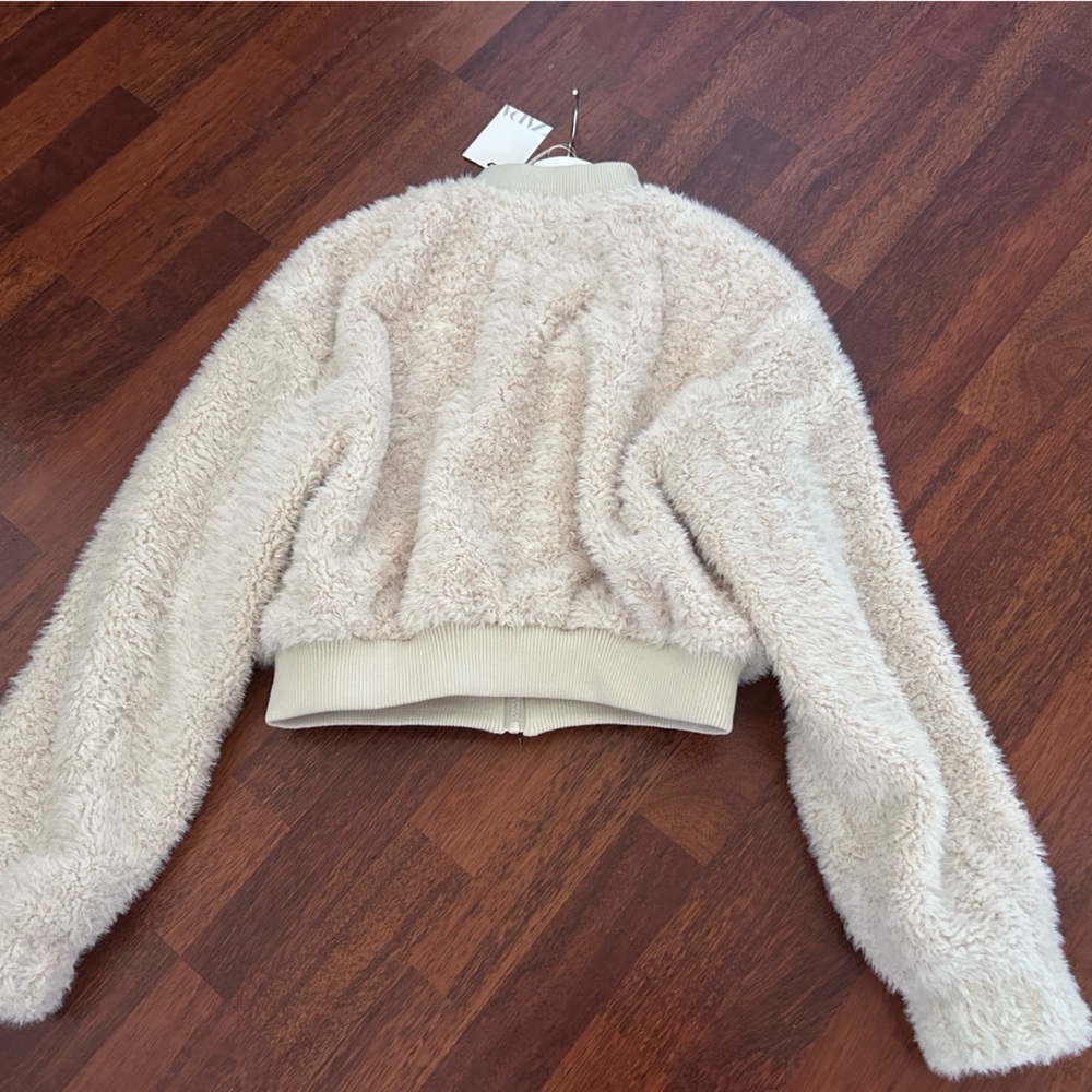 W/ tags Zara Faux Fur Cropped Bomber Jacket XS Ecro REF 4341/755 - Picture 9 of 17